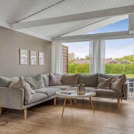 Family-friendly Activity House By The Sea Frederikshavn